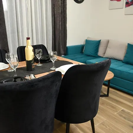 Lejlighed Skylux 8 *