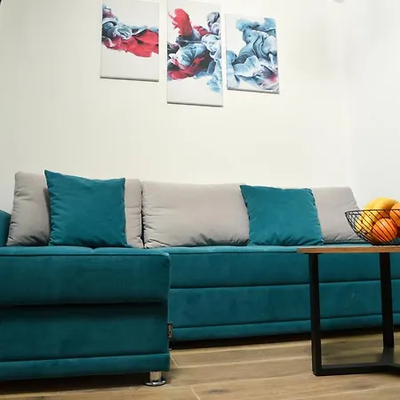 Skylux 8 Apartment